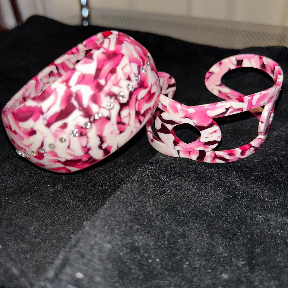 Sassy Jones Bubblegum Bracelet Set